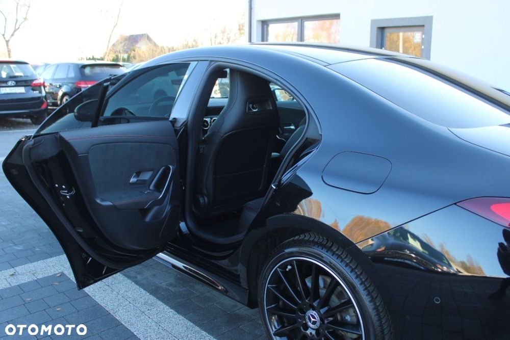 Mercedes-Benz CLA - 28