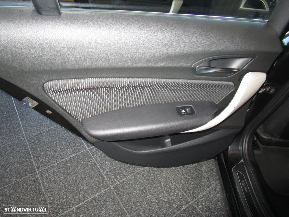 BMW 116 d EDynamics Line Sport - 15