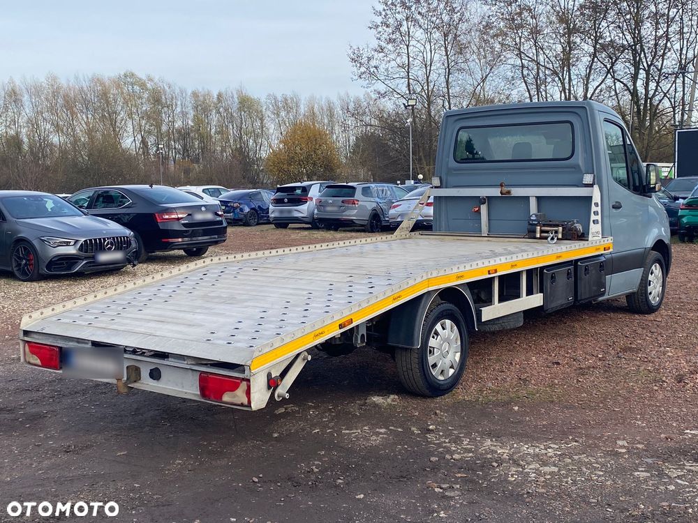 Mercedes-Benz Sprinter 319CDI V6 - 5