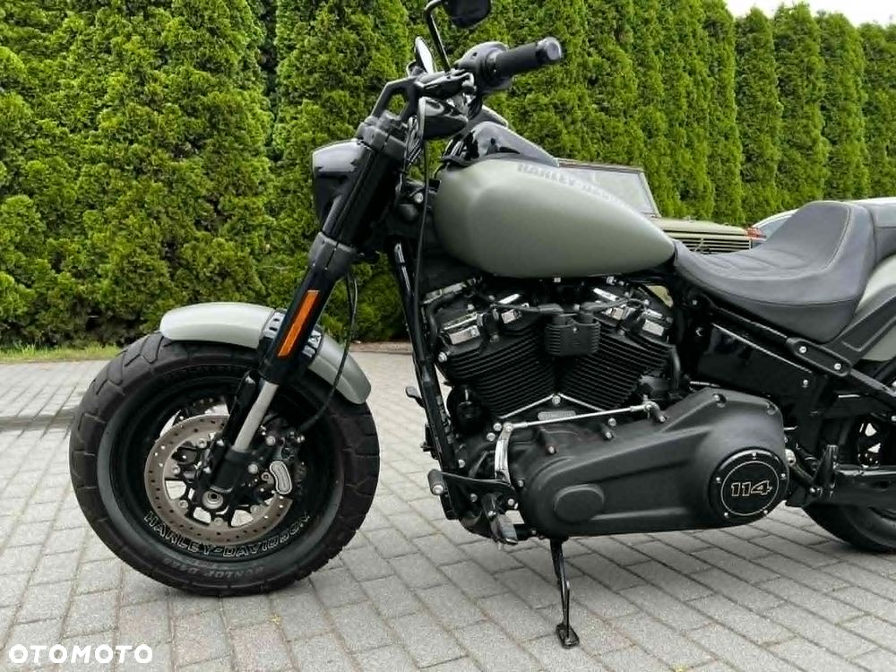 Harley-Davidson Softail Fat Bob - 12