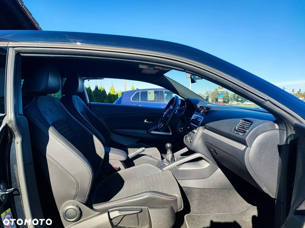 Volkswagen Scirocco 1.4 TSI Edition - 16