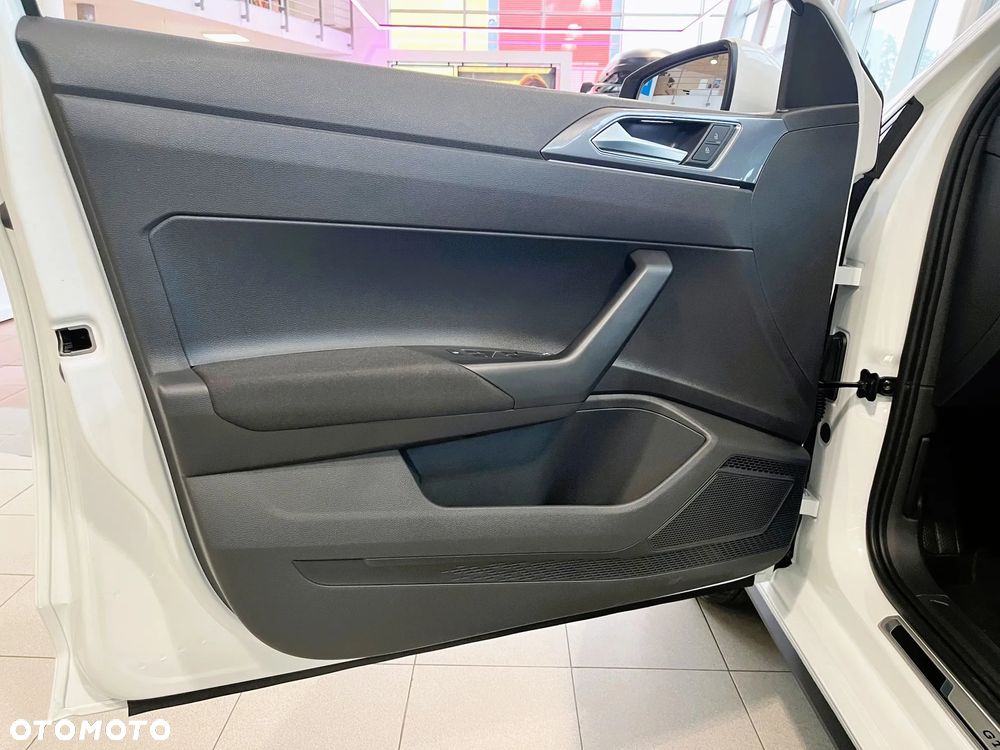 Volkswagen Polo - 5