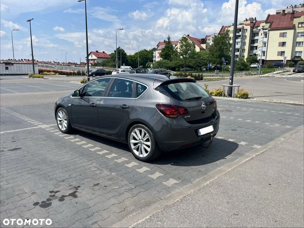 Opel Astra 1.7 CDTI - 7
