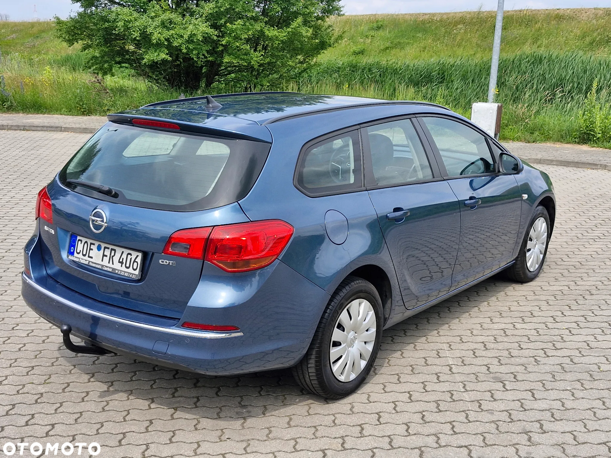 Opel Astra 1.7 CDTI DPF Cosmo - 12