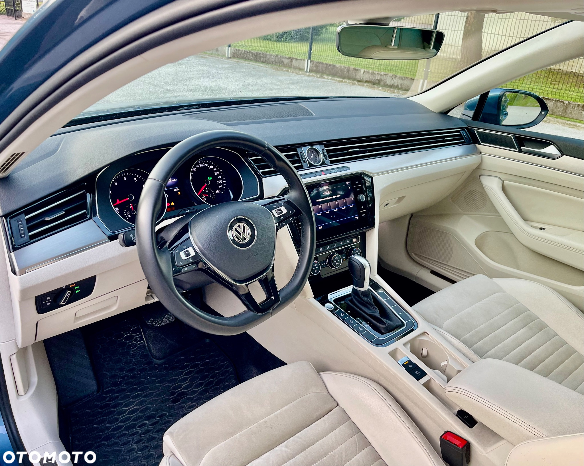 Volkswagen Passat 2.0 TSI BMT Highline DSG - 11