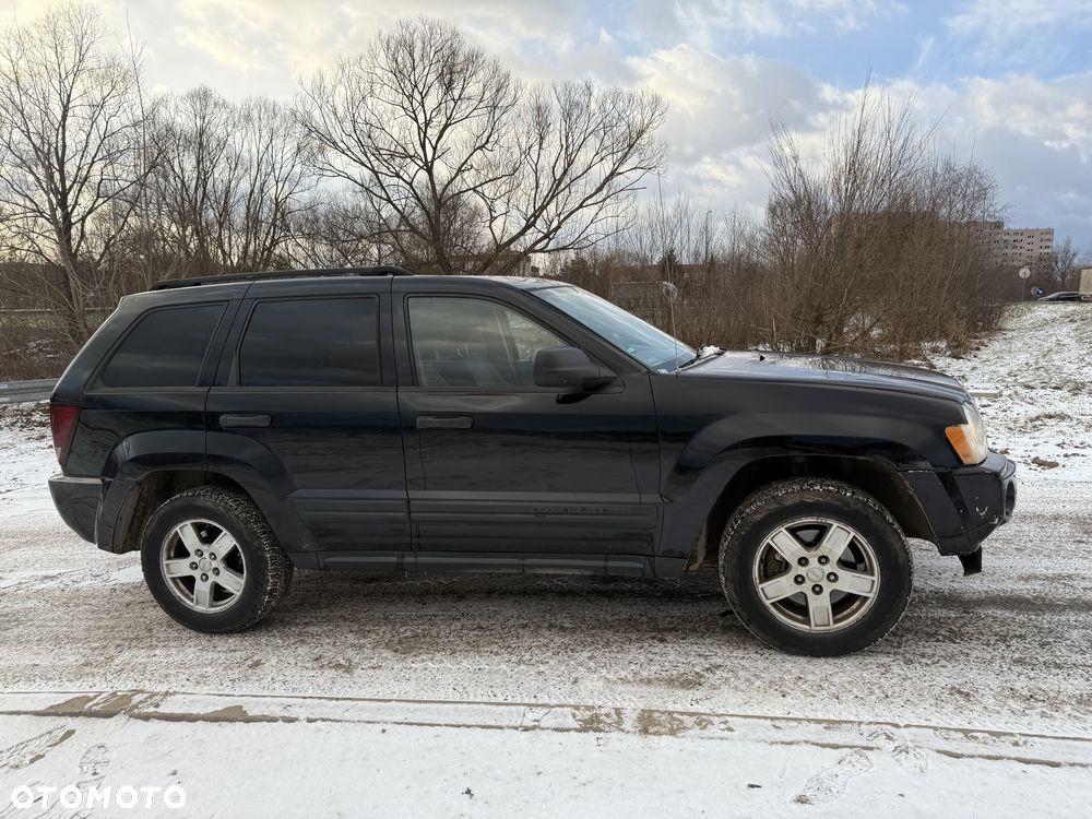 Jeep Grand Cherokee - 12