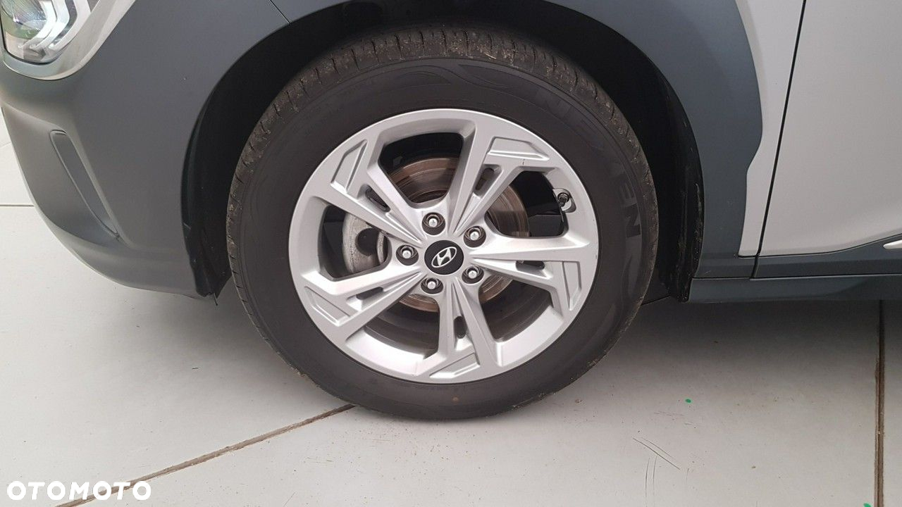 Hyundai Kona - 13