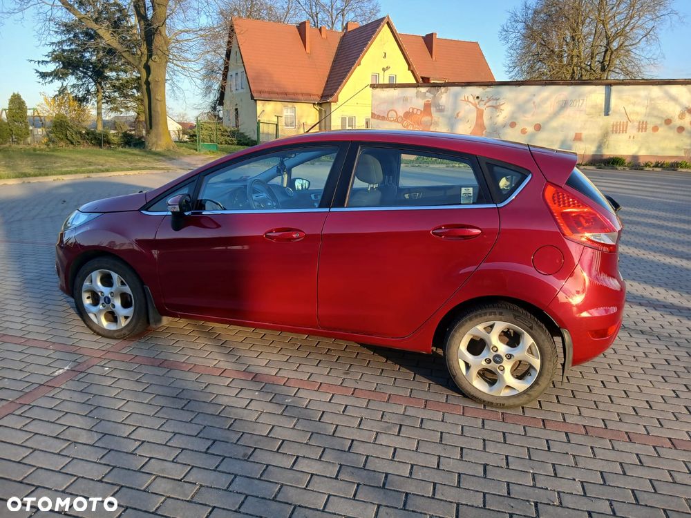 Ford Fiesta 1.25 Titanium EU5 - 3