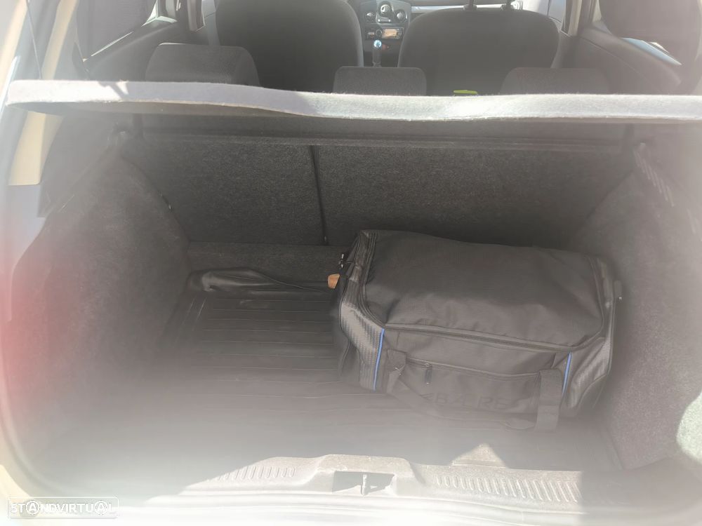 Renault Clio 1.2 16V Dynamique - 15