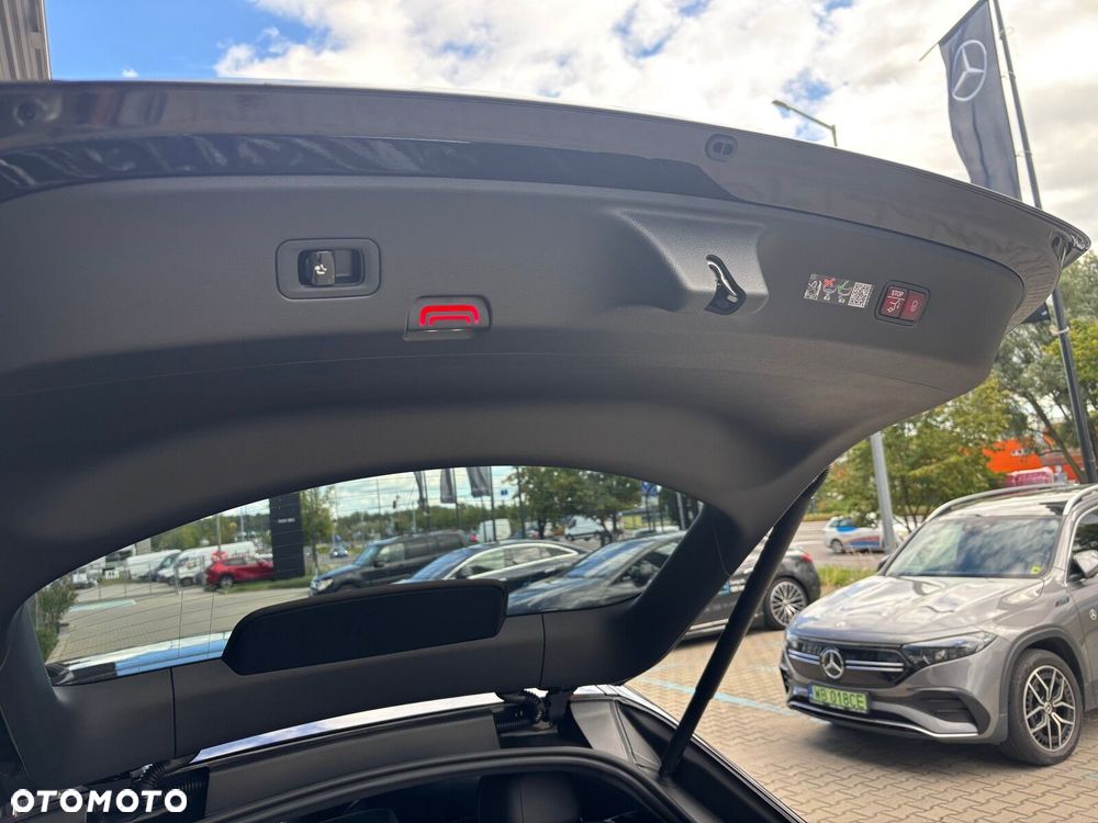 Mercedes-Benz GLC - 10