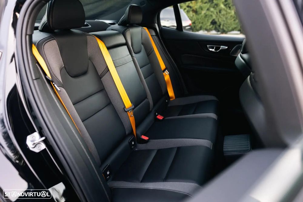 Volvo S60 2.0 T8 PHEV Polestar AWD - 7
