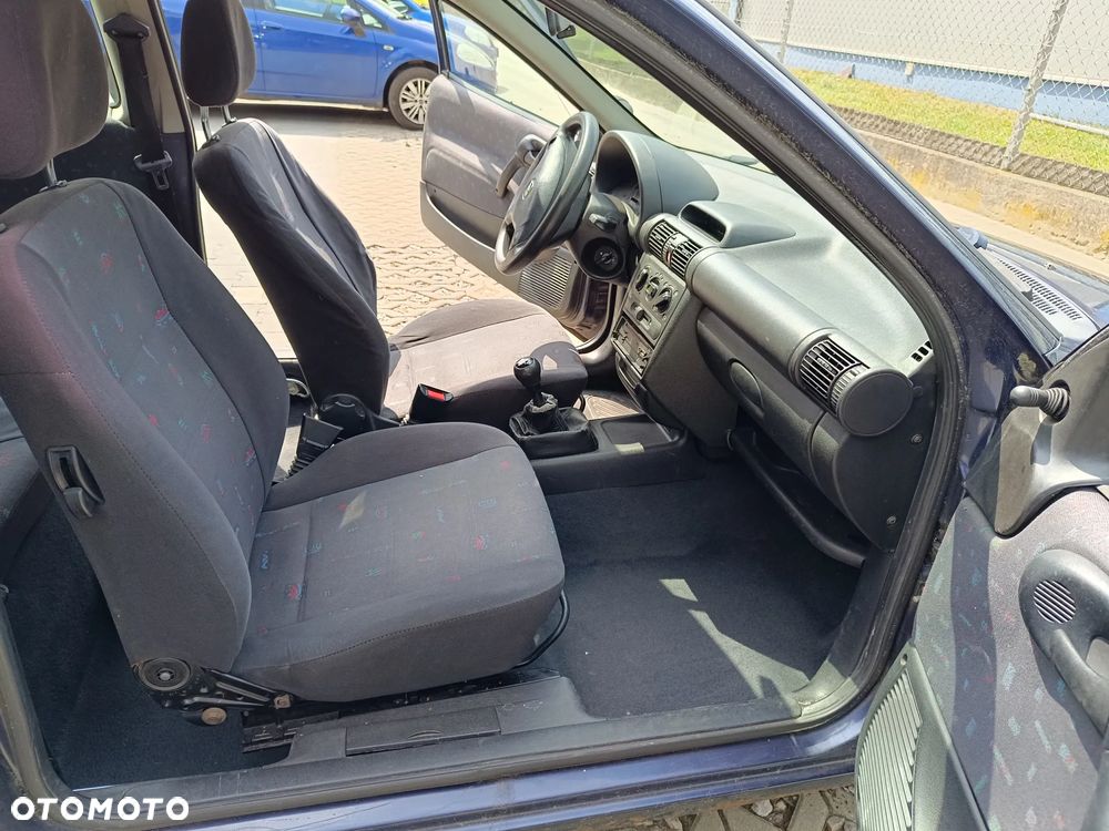 Opel Corsa 1.2 Swing 16v - 17