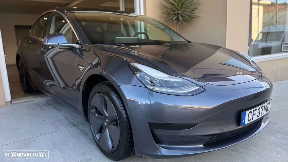 Tesla Model 3 Standard Range Plus RWD - 3
