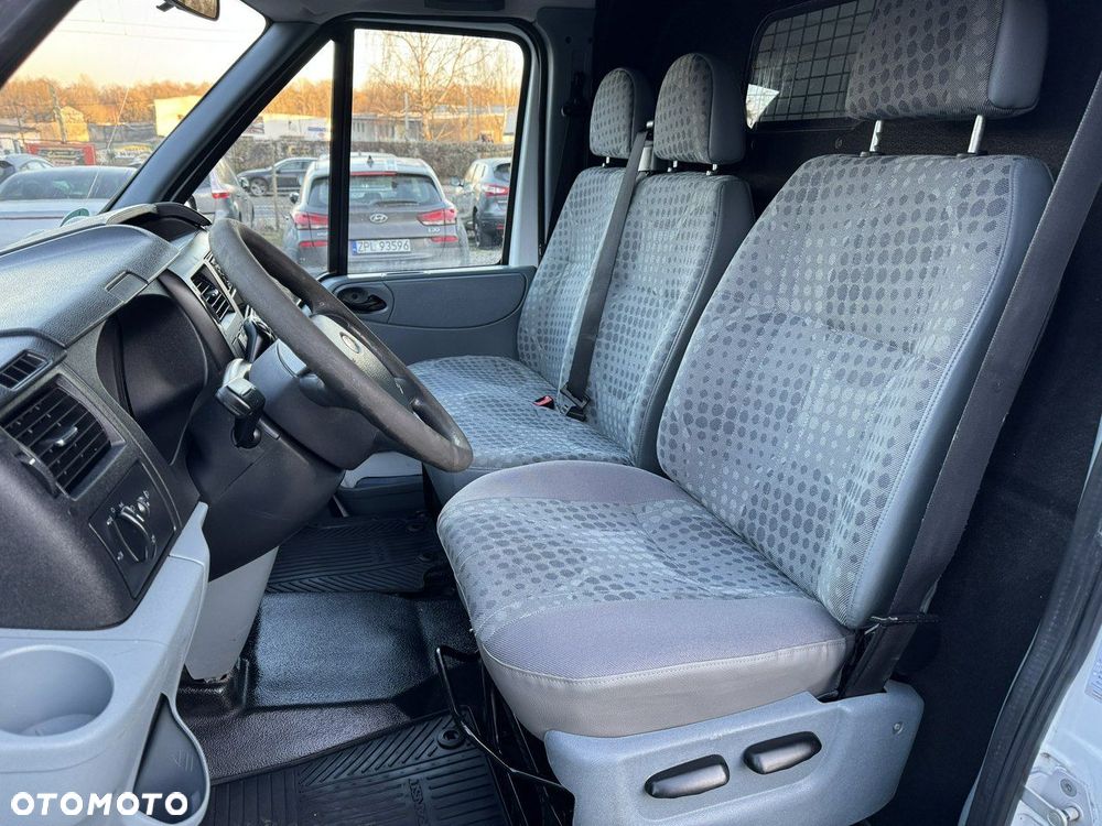 Ford Transit - 16