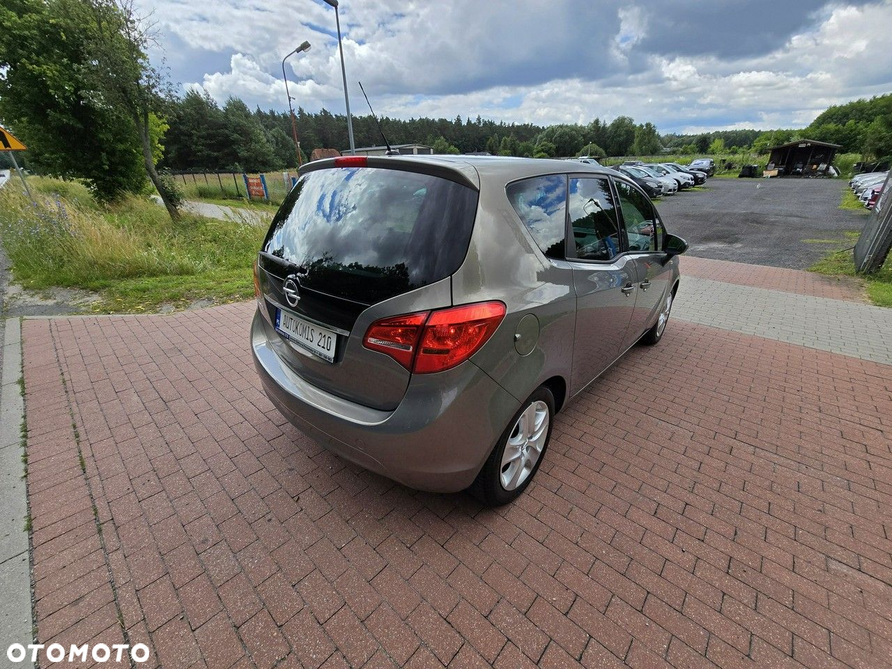 Opel Meriva - 10