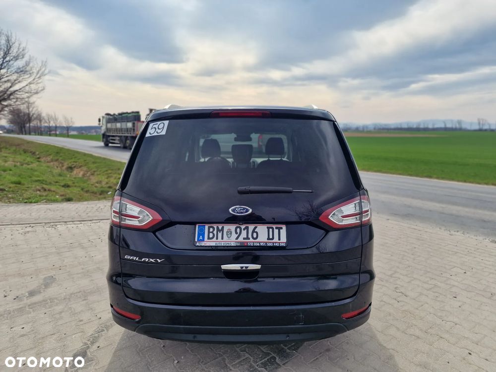 Ford Galaxy 2.0 EcoBlue Twin-Turbo Titanium - 12