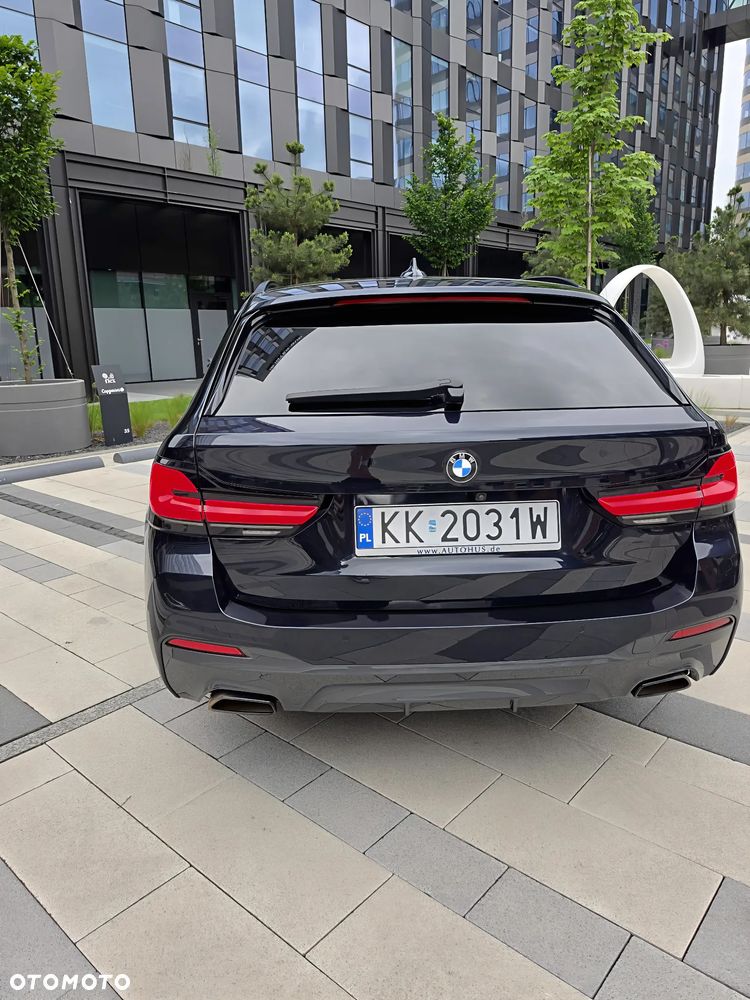 BMW Seria 5 520d M Sport Edition - 16