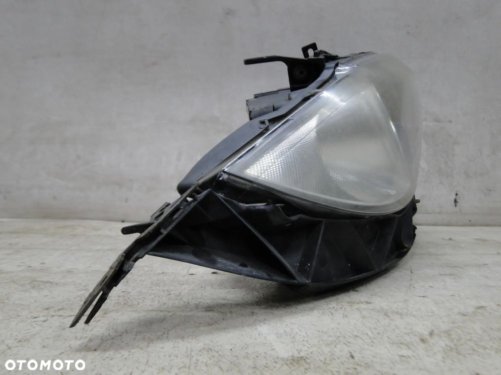 BMW 1 E87 E88 E82 E81 LIFT LAMPA PRAWA PRZÓD PRZEDNIA ŚLIZG EUROPA - 5