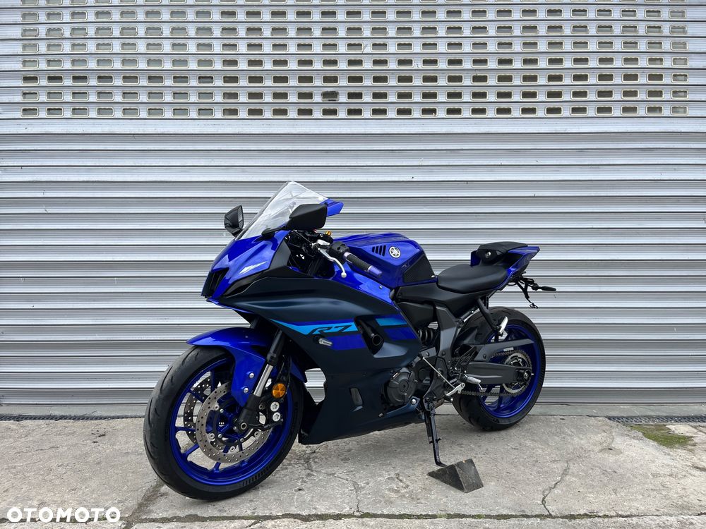 Yamaha YZF - 31