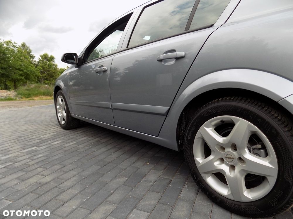 Opel Astra 1.6 Edition - 18