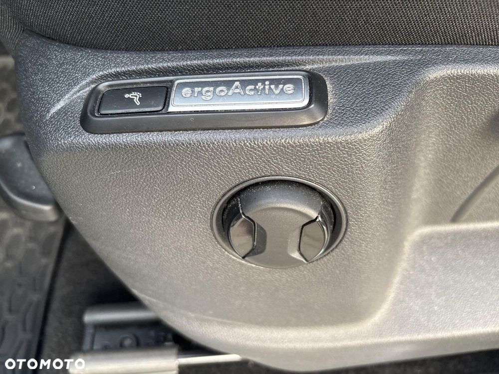 Volkswagen Tiguan 2.0 TDI SCR 4Mot Elegance DSG - 23