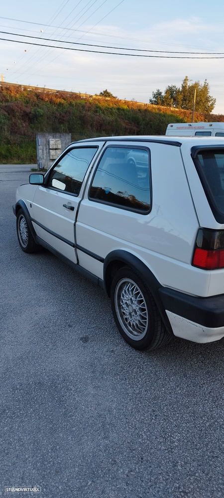 VW Golf 1.8 GTI 16V - 2