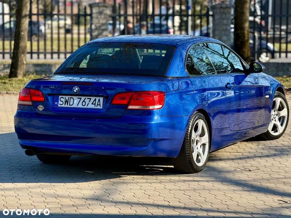 BMW Seria 3 320i - 9