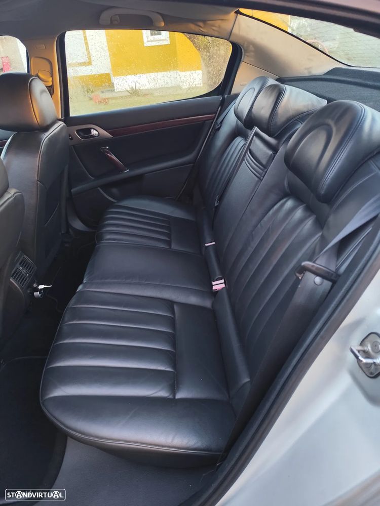 Peugeot 407 1.6 HDi Executive - 12