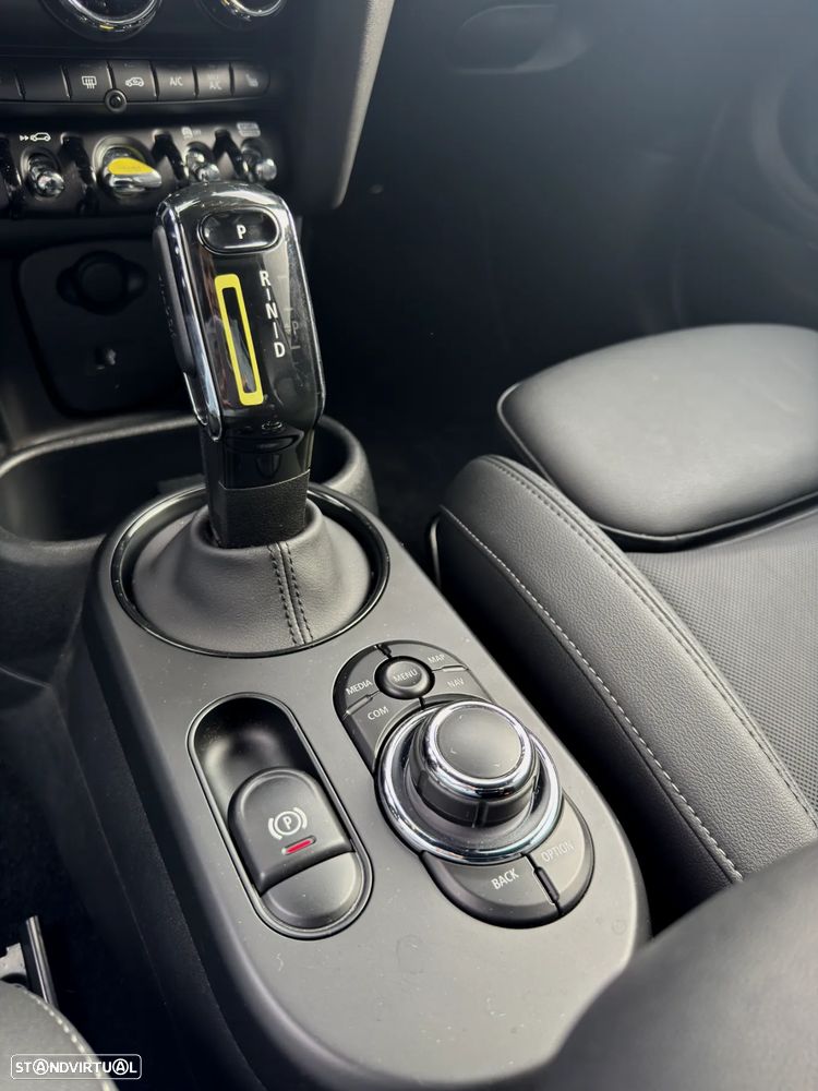 MINI 3 Portas Cooper SE - 10