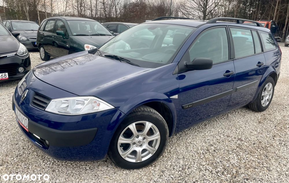 Renault Megane 1.6 RXE 16V - 11