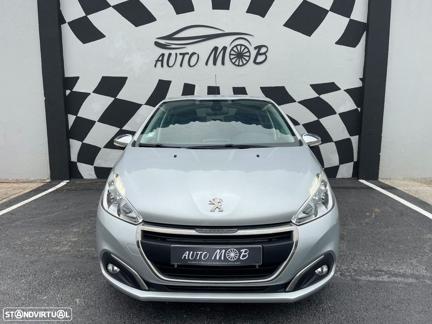 Peugeot 208 1.6 BlueHDi Style - 3