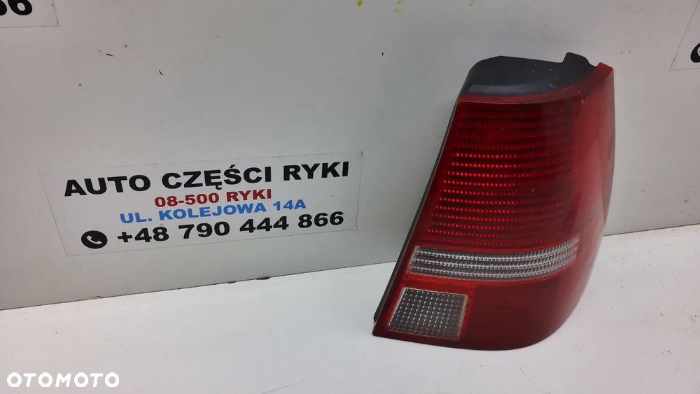 VW Golf IV 4 Kombi Lampa tył - 2