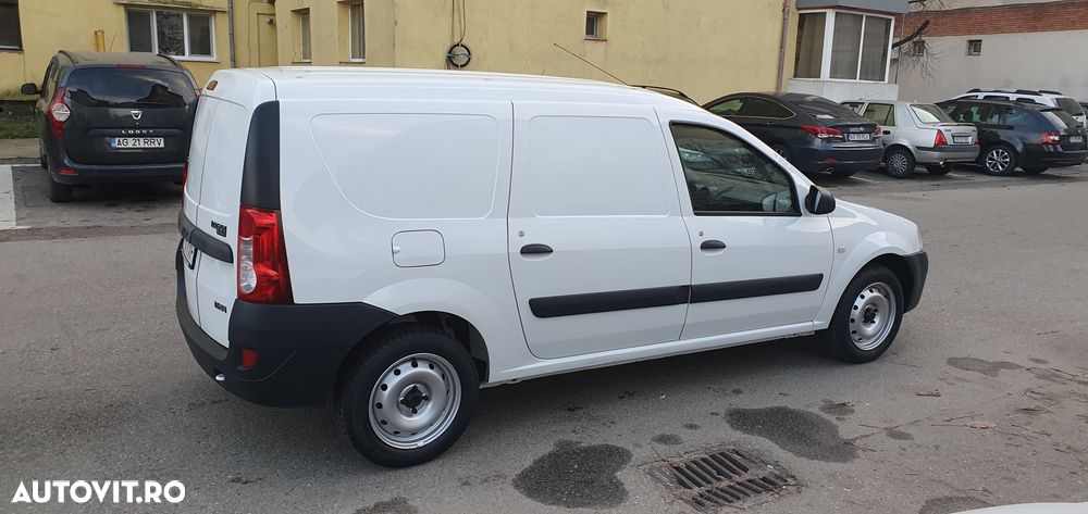 Dacia Logan Van - 35