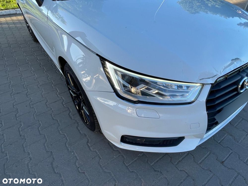 Audi A1 3-drzwiowe 1.0 TFSI ultra design - 15