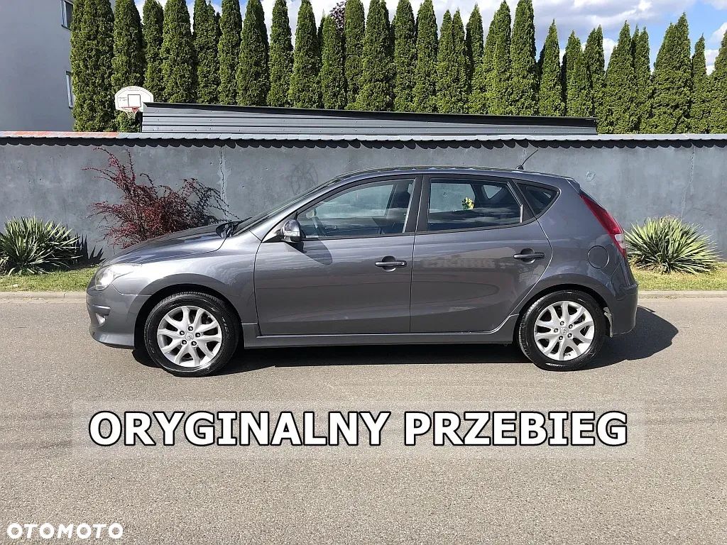 Hyundai i30 1.4 Comfort - 1