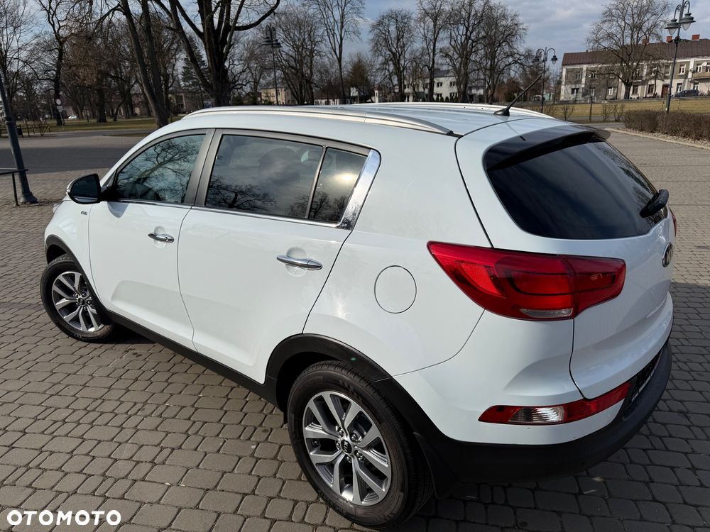 Kia Sportage 2.0 CVVT 4WD Spirit - 8
