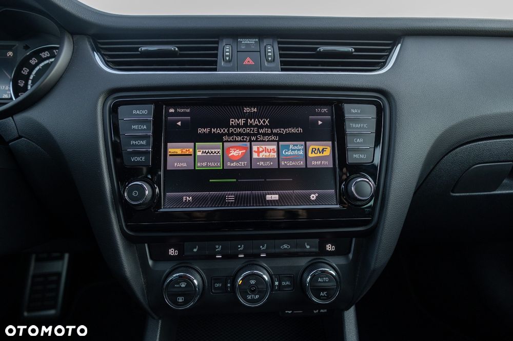 Skoda Octavia 2.0 TDI DSG RS - 14