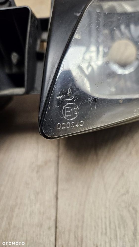 Reflektor lampa Yamaha YZF R1 RN01 (1998) - 4