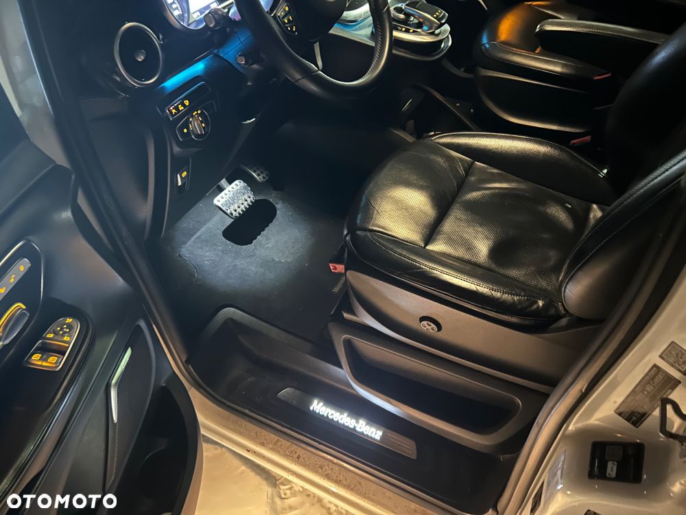 Mercedes-Benz Klasa V 250 (BlueTEC) d Avantgarde 7G-Tronic (d³ugi) - 20