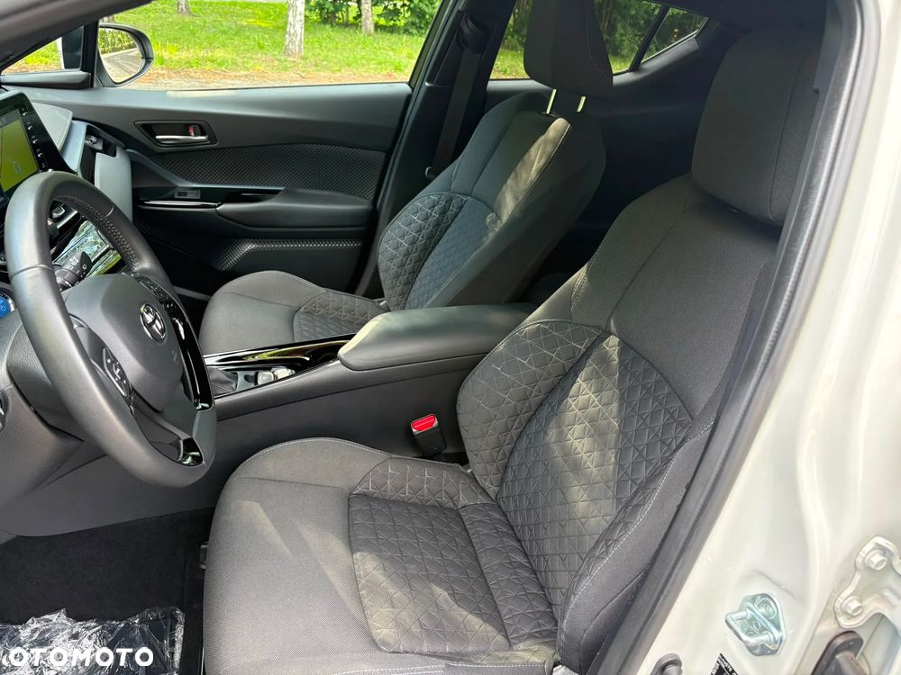 Toyota C-HR 1.8 Hybrid GPF Comfort - 35