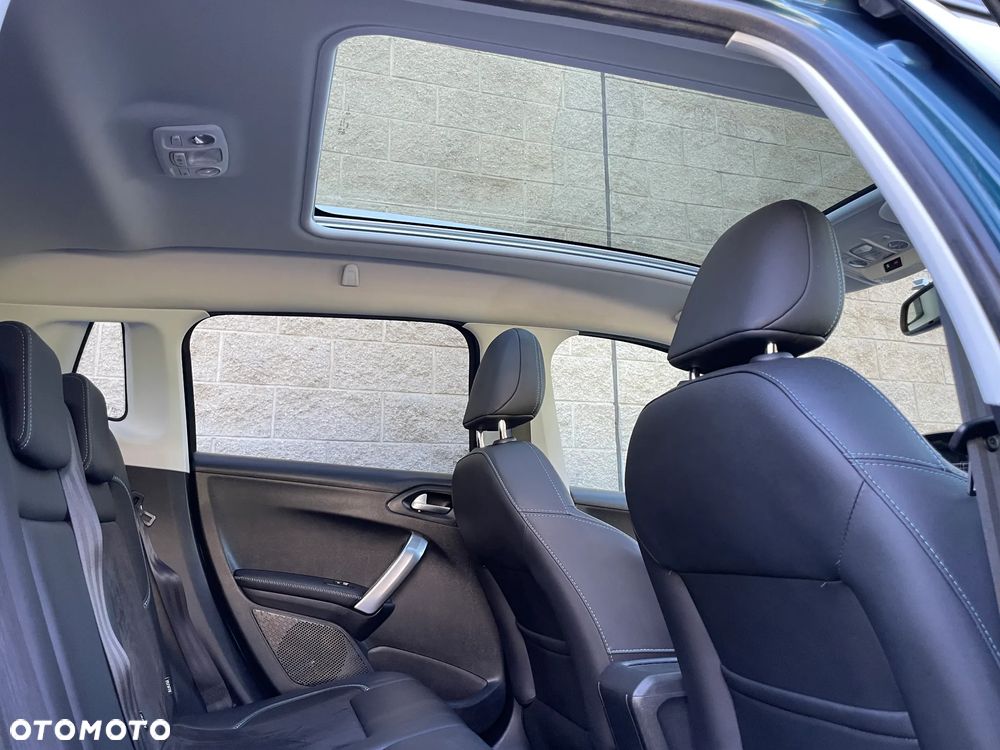 Peugeot 2008 PureTech 130 Allure - 16