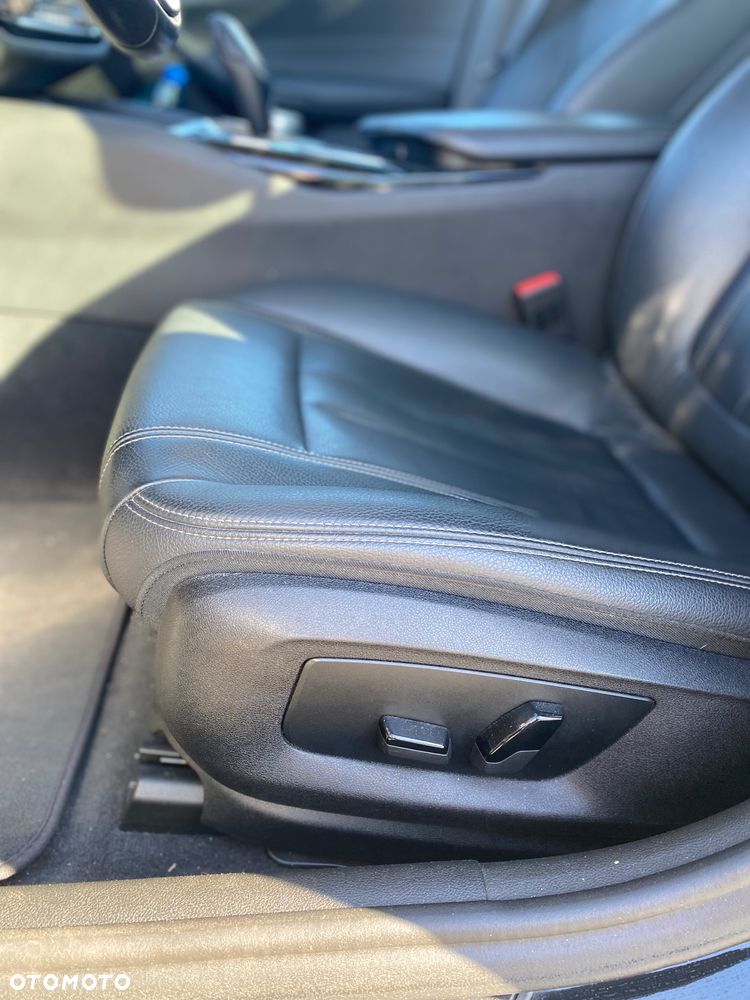 BMW Seria 5 530d Touring - 20