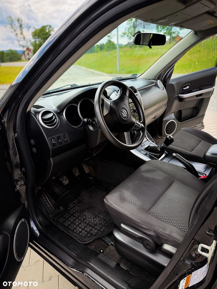 Suzuki Grand Vitara 1.9 DDiS Comfort EU5 - 8
