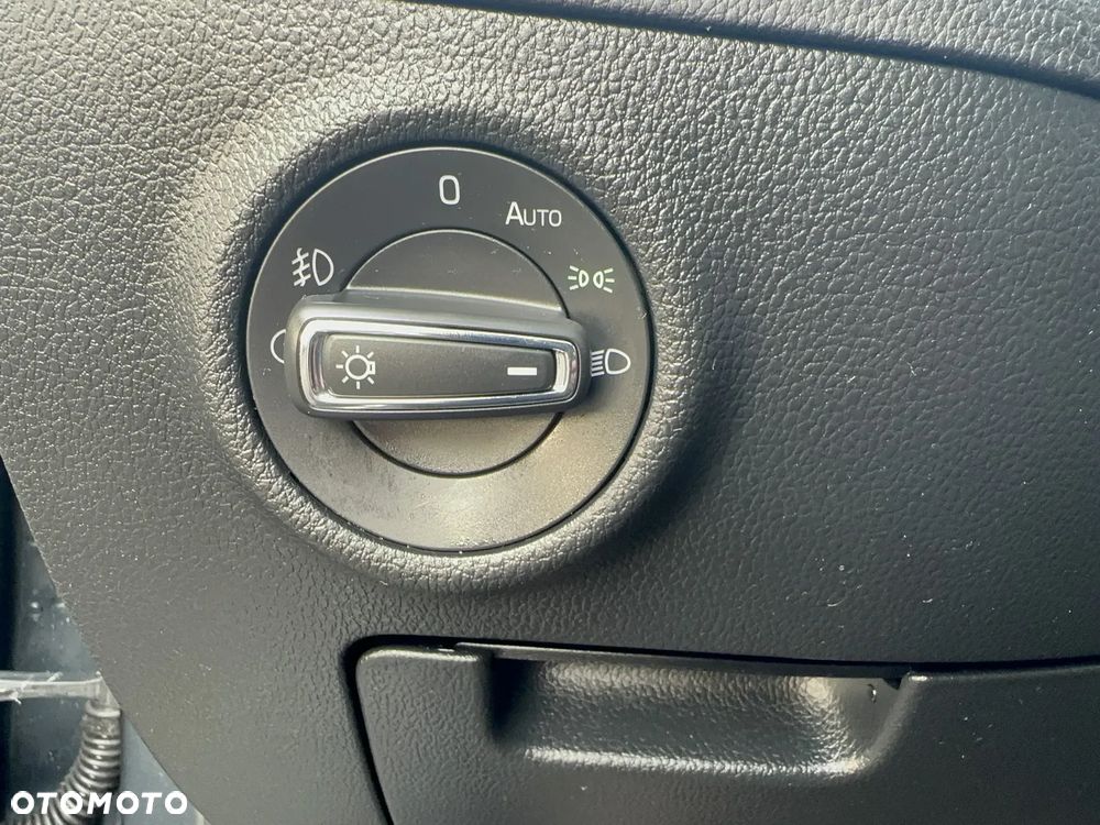 Skoda Superb 2.0 TSI Ambition DSG - 13