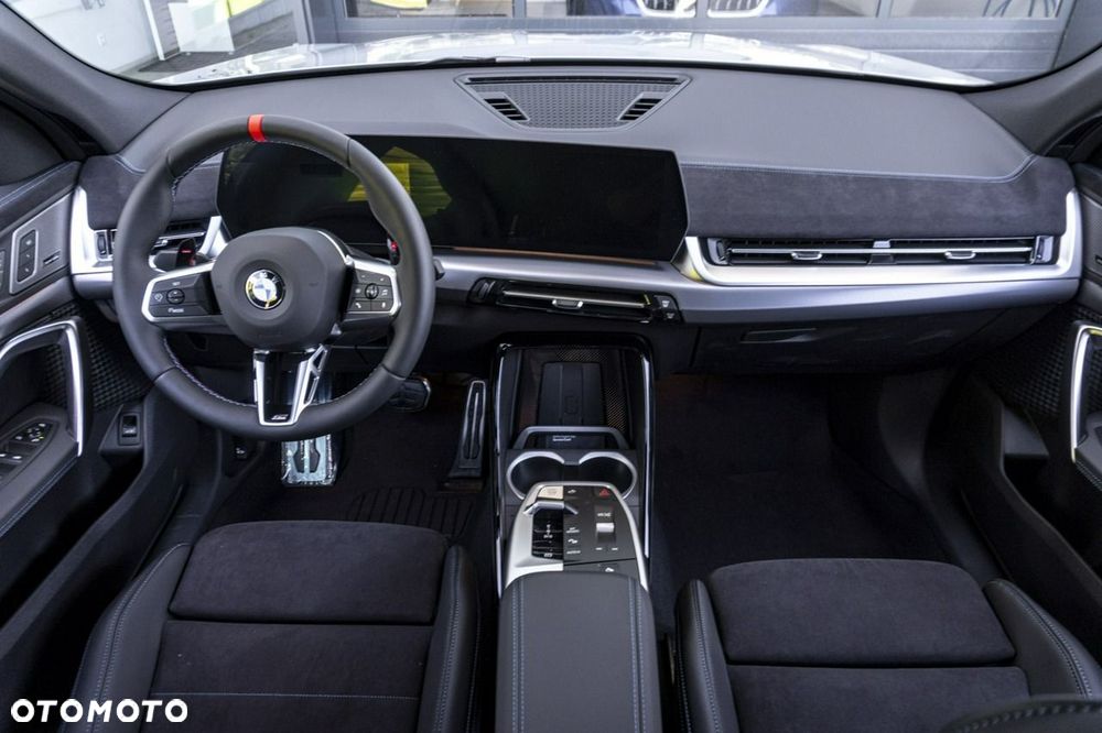 BMW X2 - 17