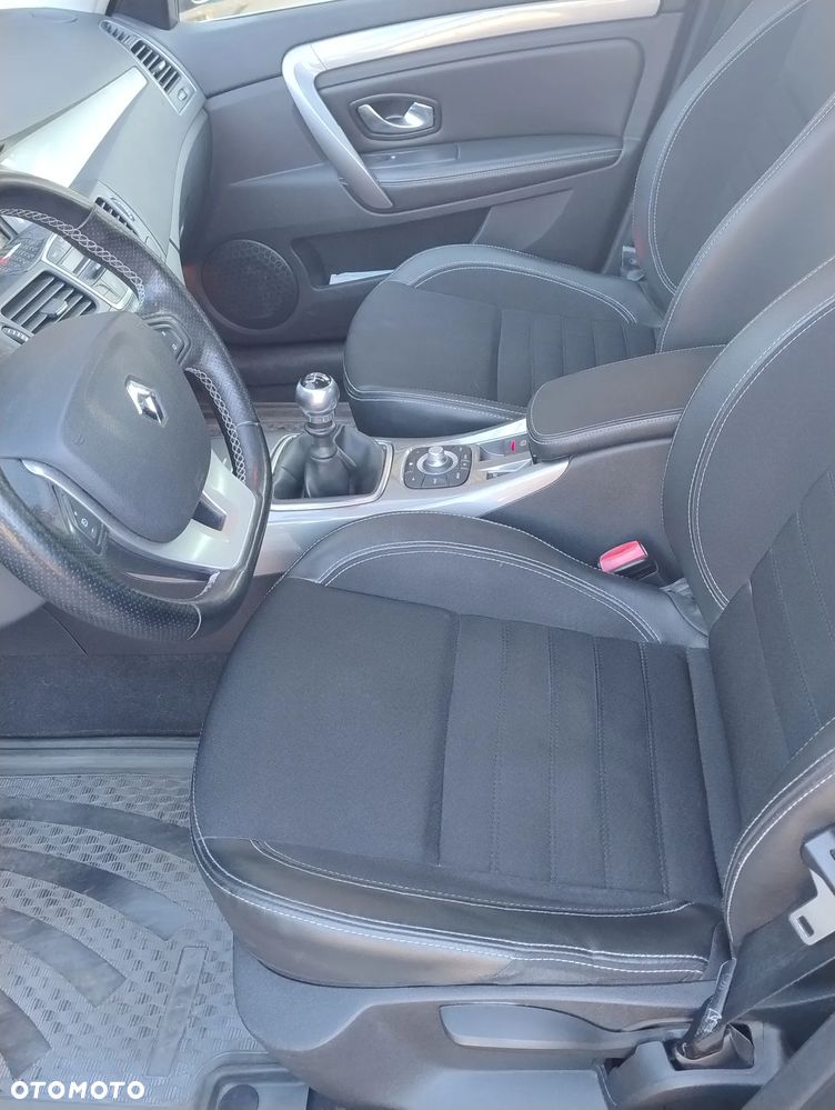 Renault Laguna 2.0 dCi Limited - 35