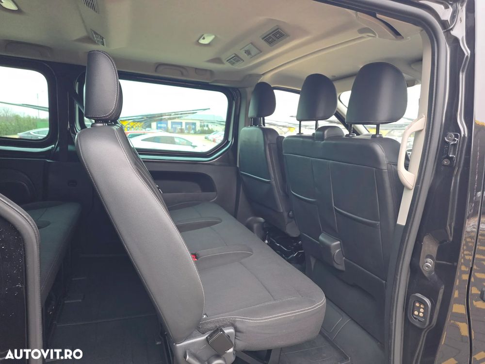 Renault Trafic - 16