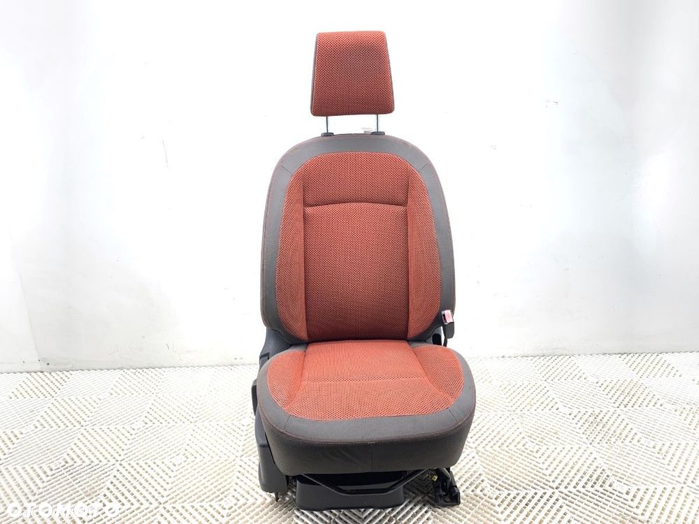 FOTEL PRAWY PRZÓD  NISSAN QASHQAI / QASHQAI +2 I (J10, NJ10, JJ10E) 2006 - 2014 1.5 dCi 78 kW [106 - 1