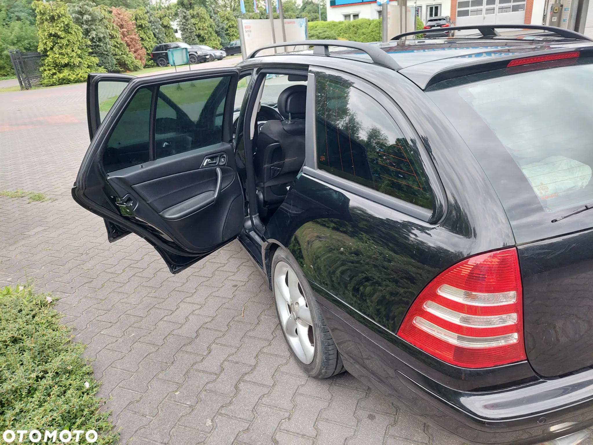 Mercedes-Benz Klasa C 180 T Kompressor Elegance - 10