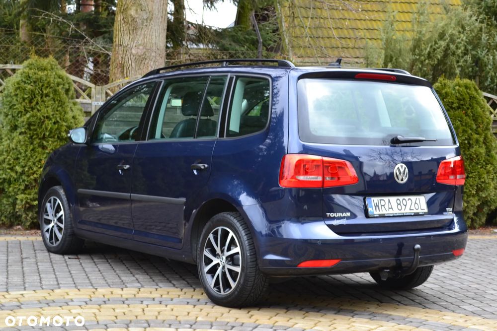 Volkswagen Touran 1.6 TDI DPF BlueMotion Technology MATCH - 15